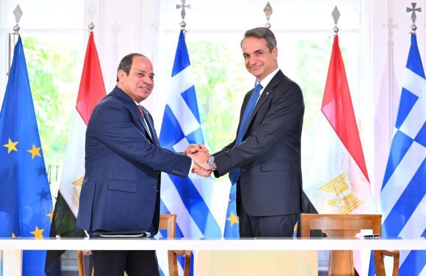 misir-cumhurbaskani-sisi-yunanistanda-aLuCqXuv.jpg
