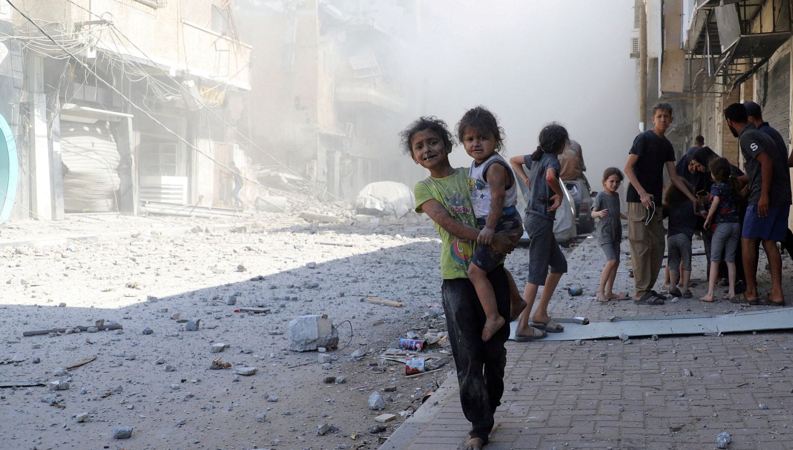 gazzede guvenli bolge yok guneydeki 133 saldirida bin 903 filistinli olduruldu 4ABmLkwF