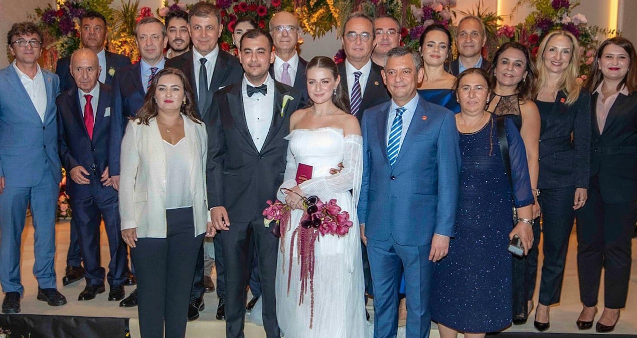 olaganustu kurultay oncesi chplileri bulusturan dugun izLScjTU