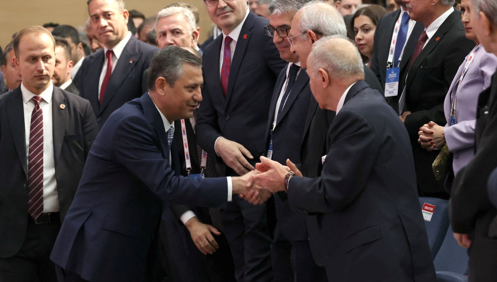 ozel kilicdaroglunun kayyumlugu kabul etmesine ihtimal vermem UXnXUyxk