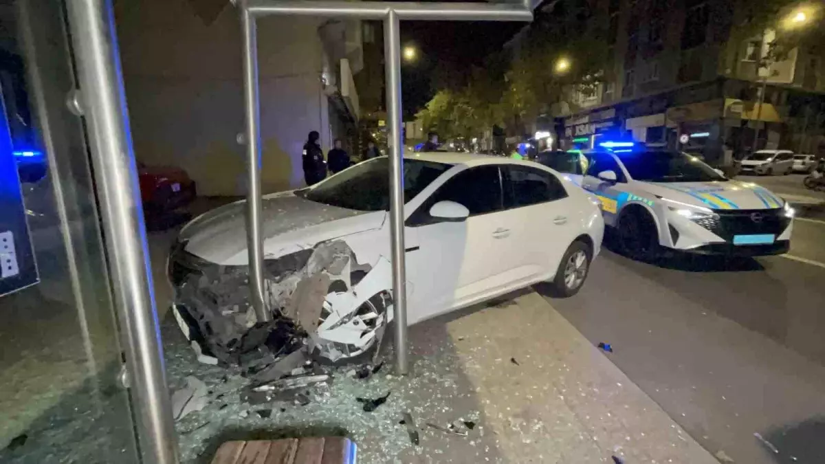 alkollu surucu yolcu duragina daldi M7rkbknq.jpg