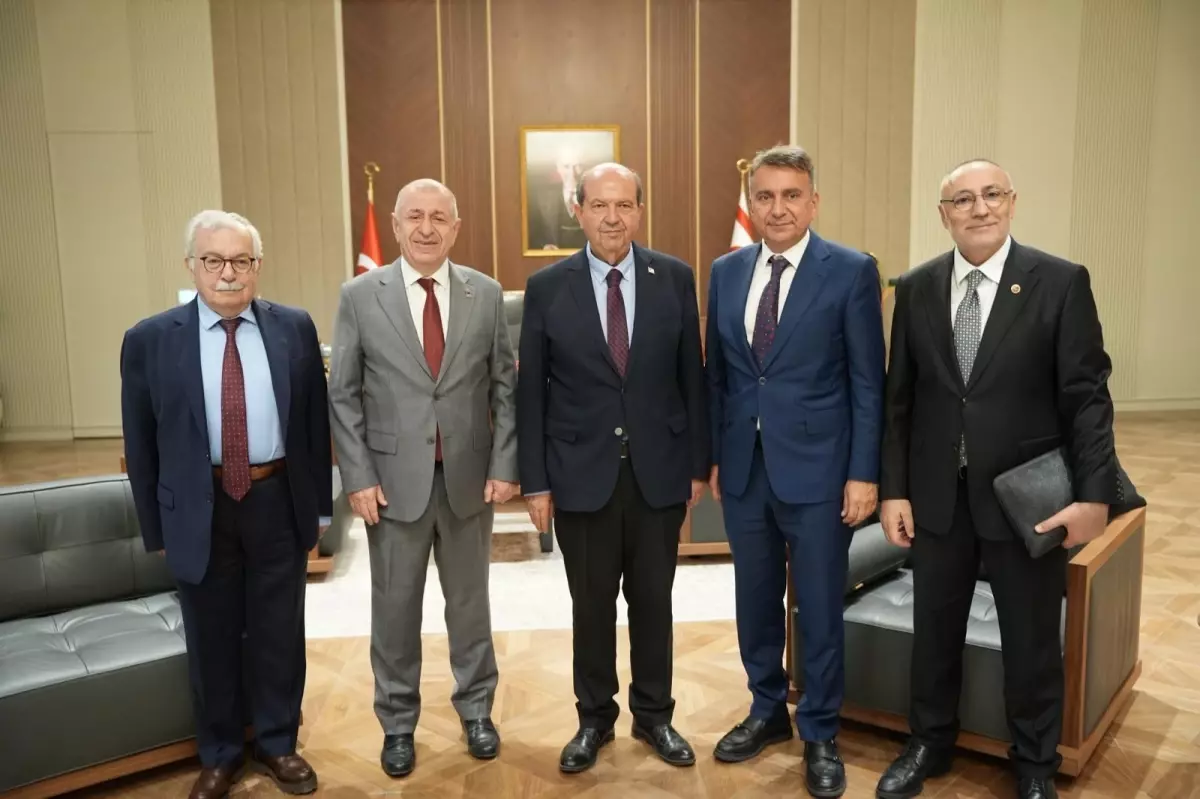 asav baskani murat doganay ve umit ozdagdan secim oncesi ersin tatara destek ziyareti sWAnEIzk