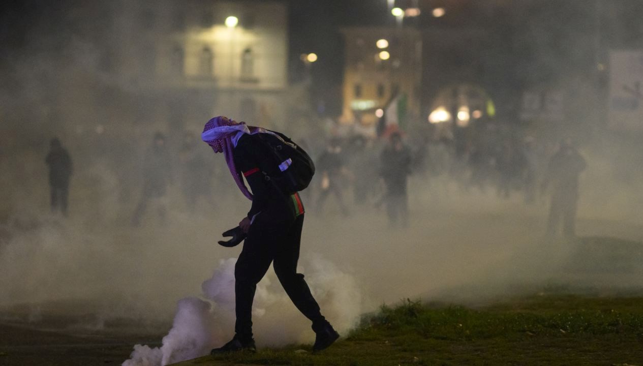 italya israil maci protestolarinda 13 kisi yaralandi 16q9BmZB.jpg