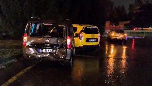 yagmur sonrasi zincirleme trafik kazasi IARKVOWI.jpg