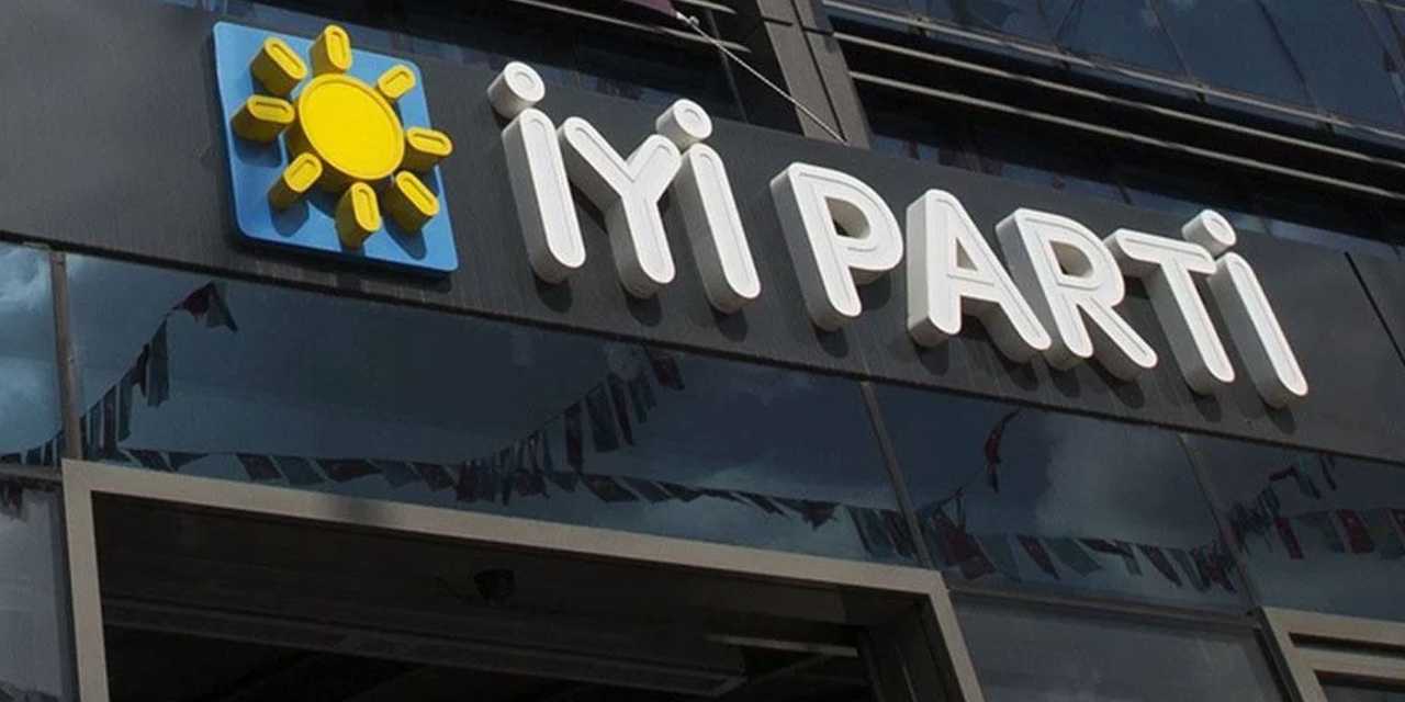 iyi partiden akpye qr kodlu yanit Ezl7E9hH.jpg