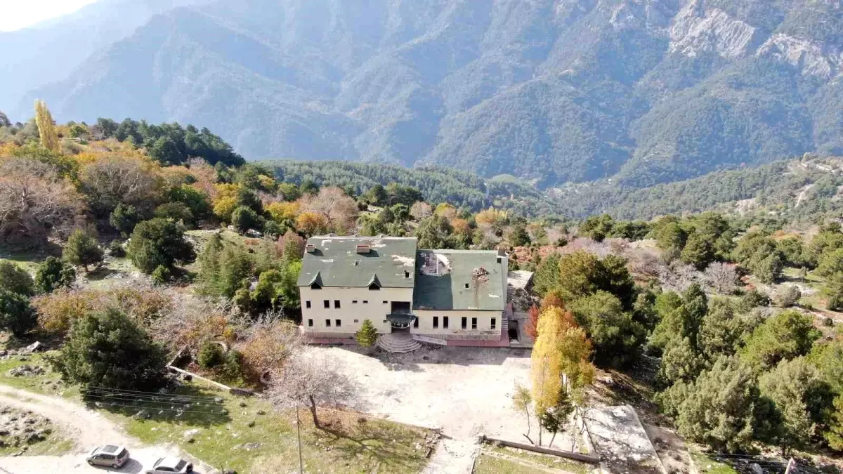 pasa yaylasi oteli terkedildi U5bUjrCR.jpg